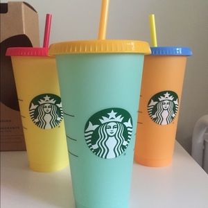 Starbucks color changing cup